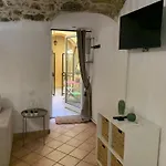 Perle De Menton