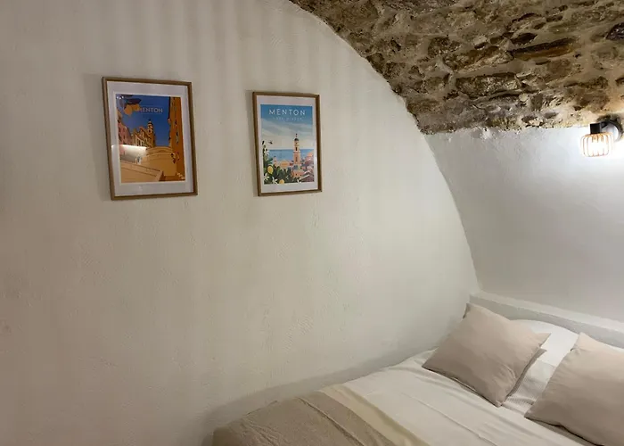 Perle De Μεντόν